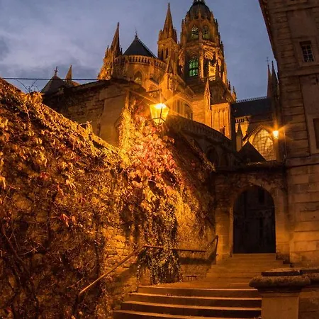 Pierre De Lune Kwatera prywatna Bayeux