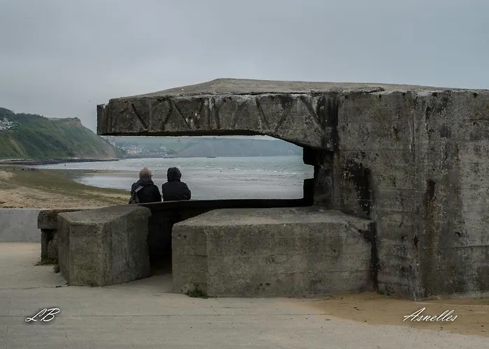 Pierre De Lune * Bayeux