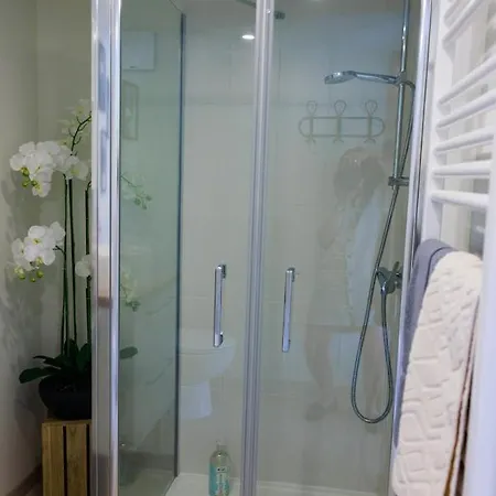 Pierre De Lune Privat bolig *